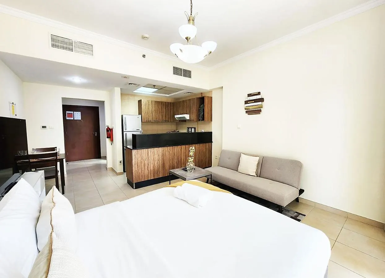 Apartment Rh- Contemporary Living, Studio, Near Burj Khalifa Dubai