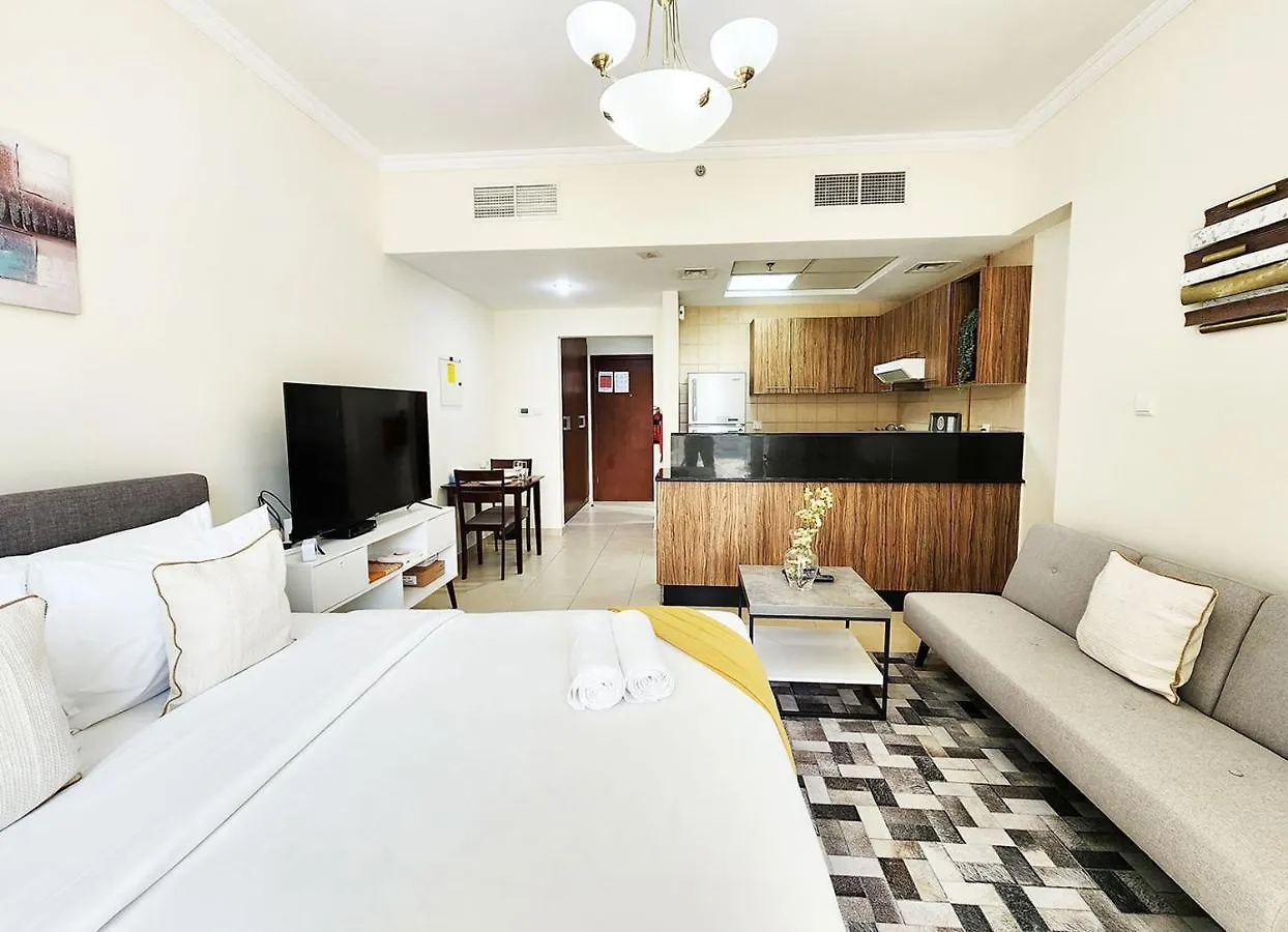 Rh- Contemporary Living, Studio, Near Burj Khalifa Dubai 0*,  United Arab Emirates